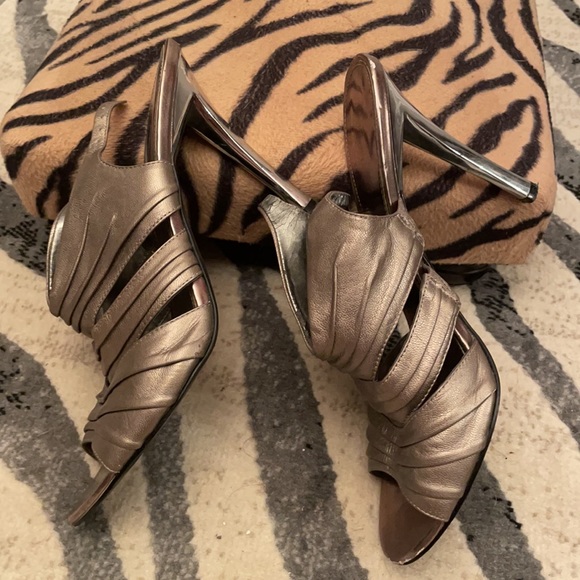 SEXY MARC FISHER HEELS *PICK 2 FOR $40* - Picture 1 of 7